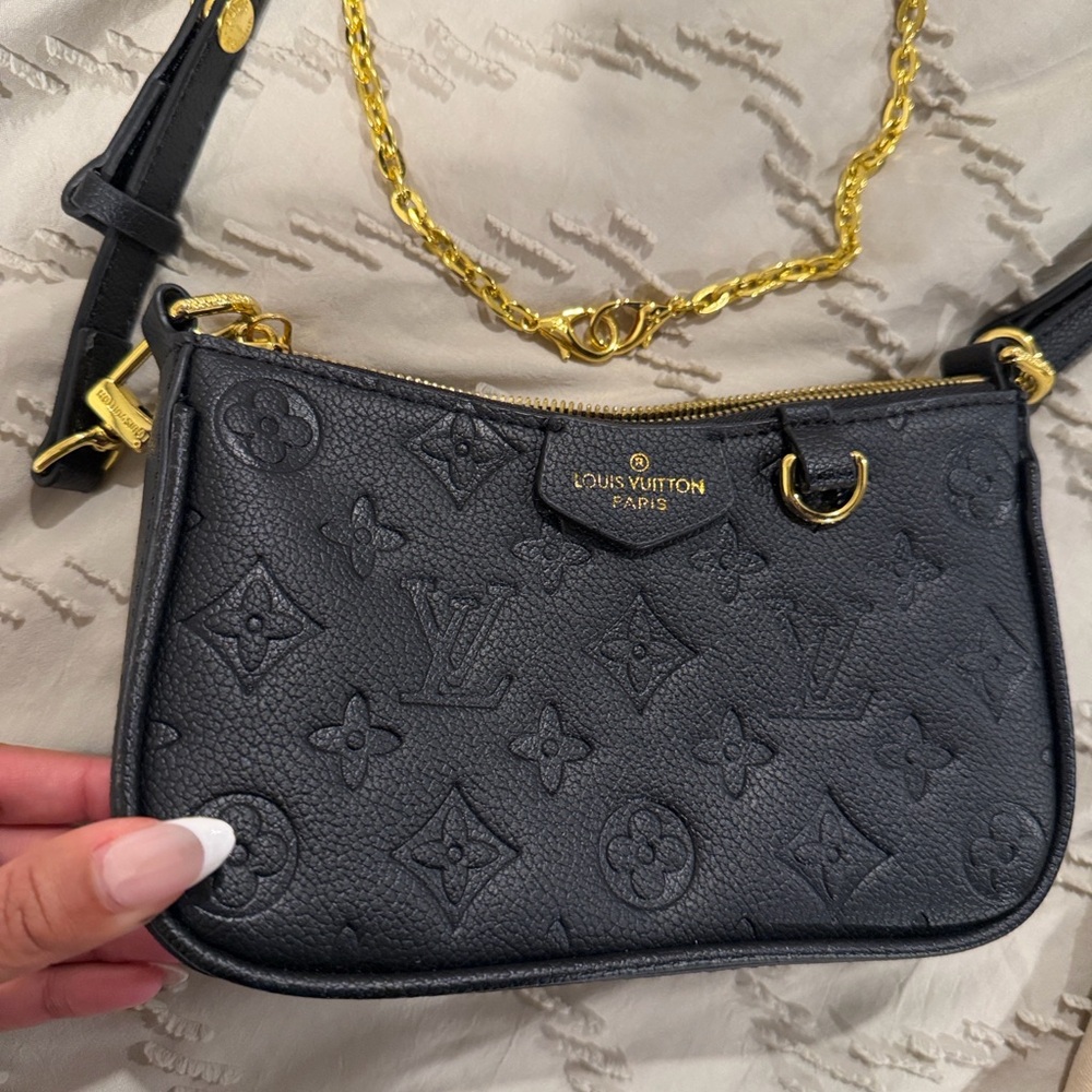Black Leather Logo Purse